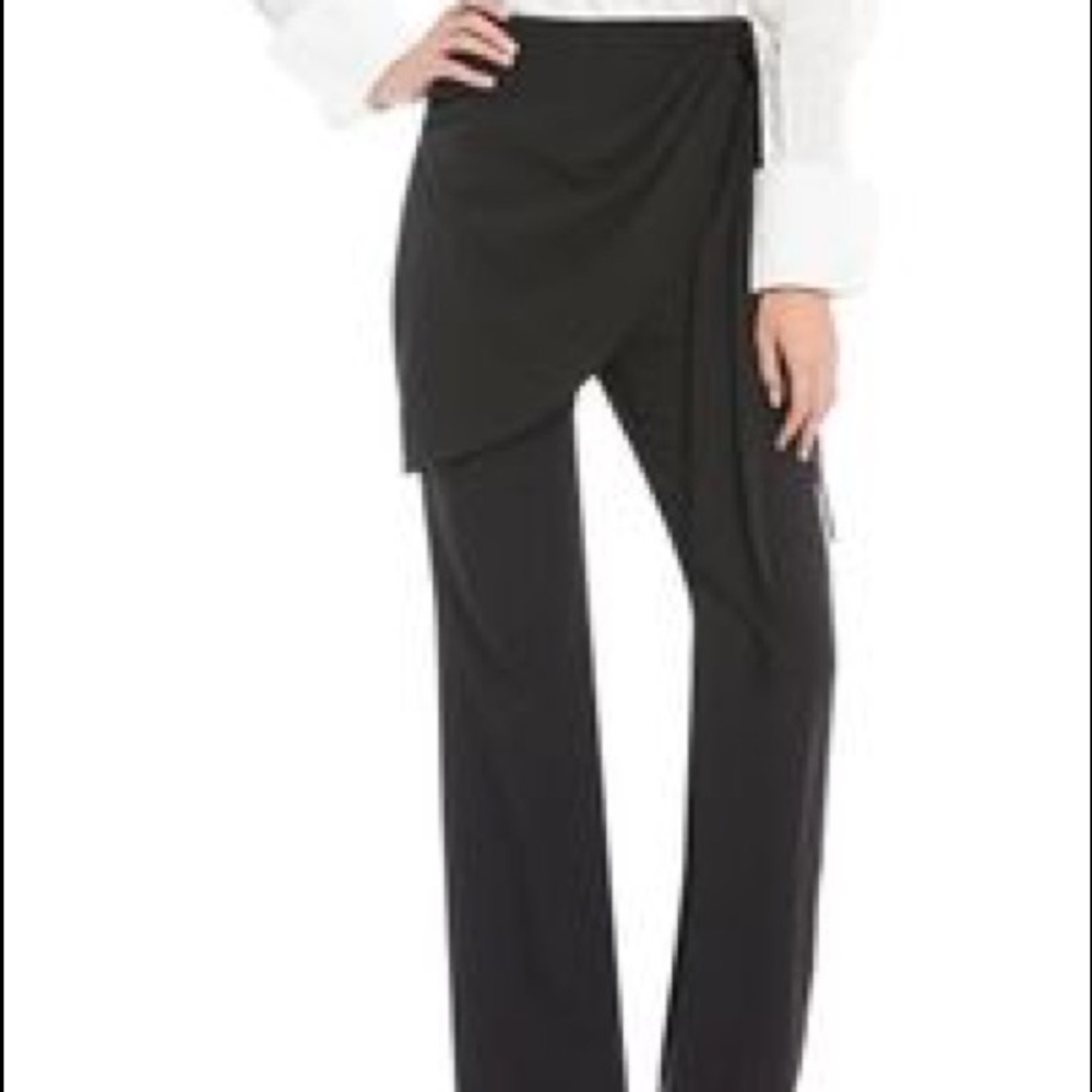 SOLD Gianni Bini - Black Wide-Leg Pant